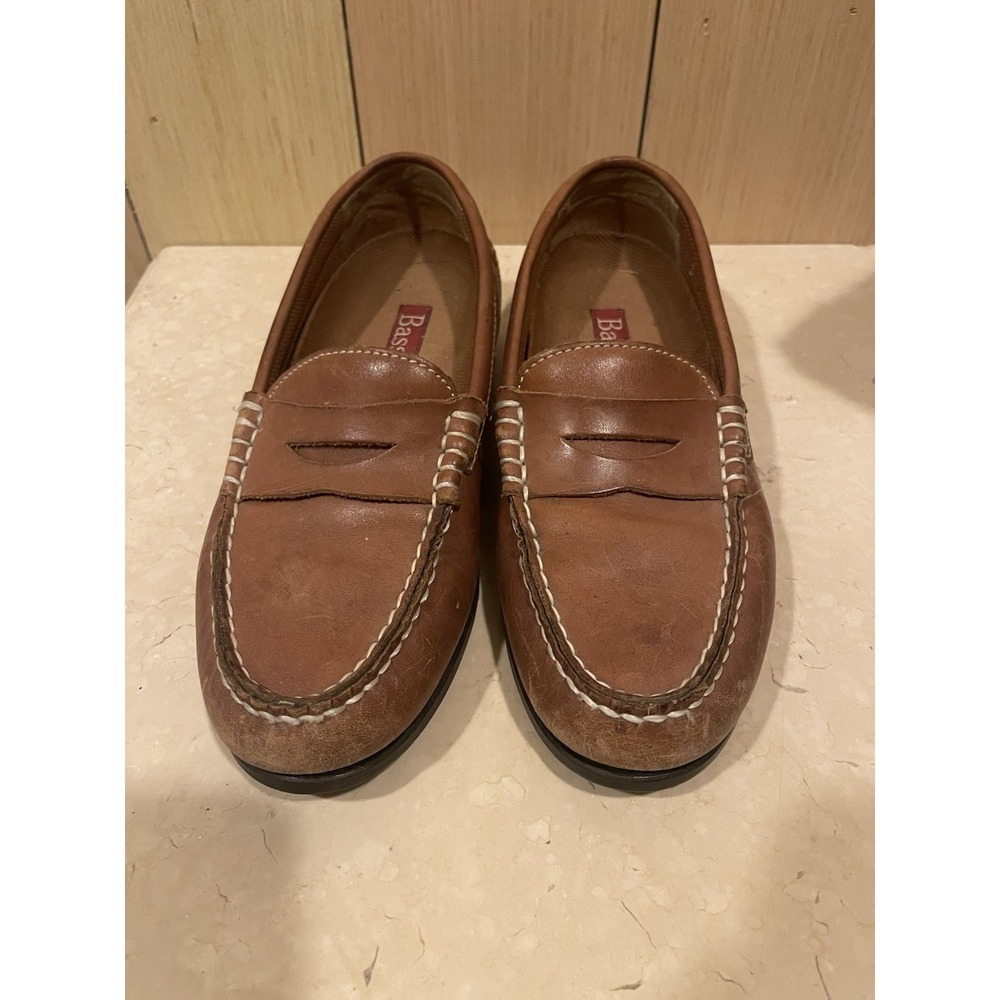 G. H. Bass & Co. Men's Leather Classic Preppy Aesthetic Brown Loafer 8M